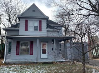 505 W Phillip St #W, Rhinelander, WI 54501