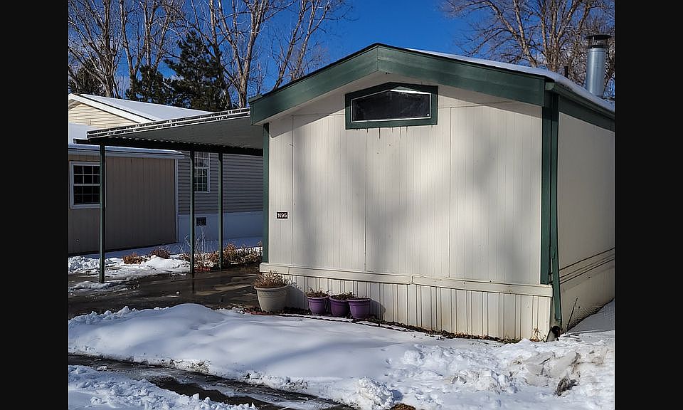 1st image of 1495 Sunset Pl #37