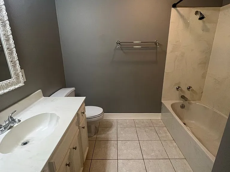 106 Hanging Moss Ln — Photo 23