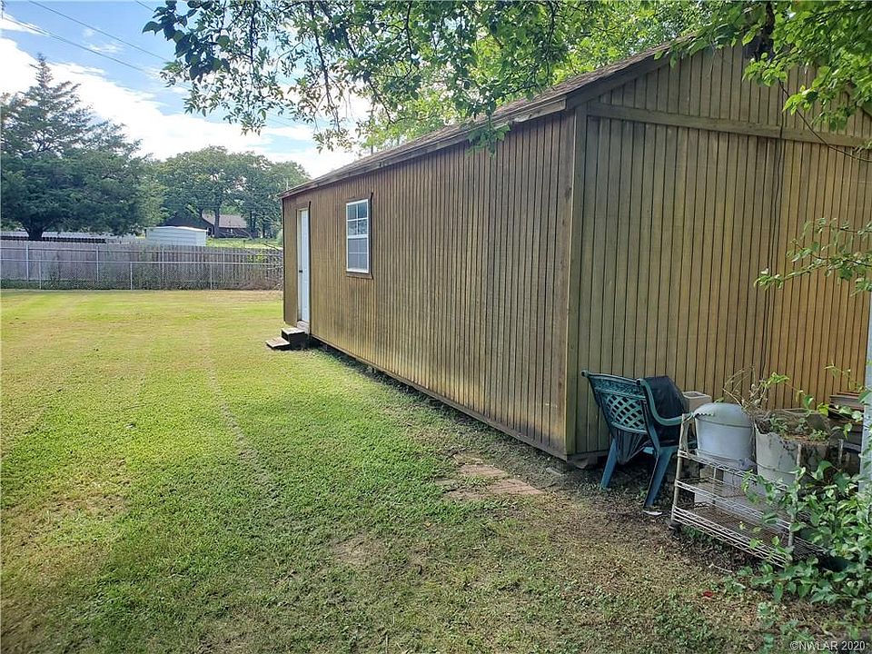 108 Lake St, Oil City, LA 71061 Zillow