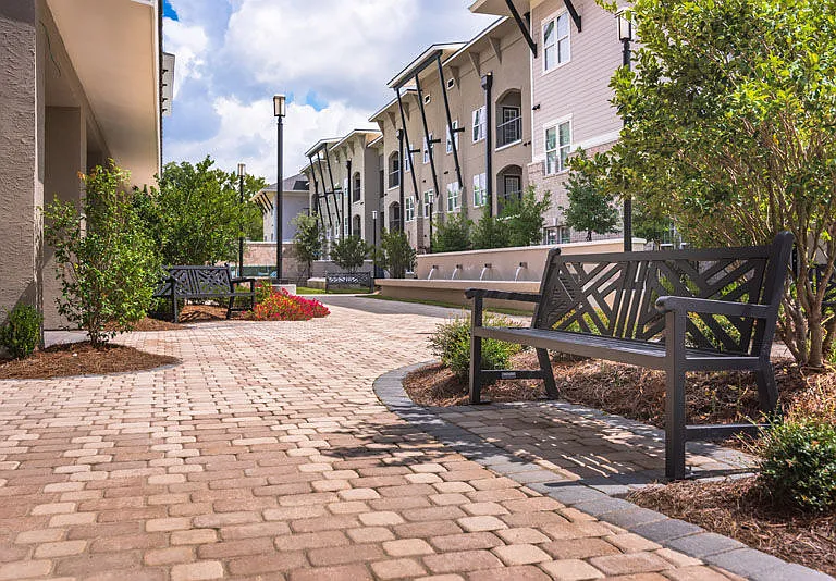 Park Rowe Apartments - Perkins Rowe — Photo 16