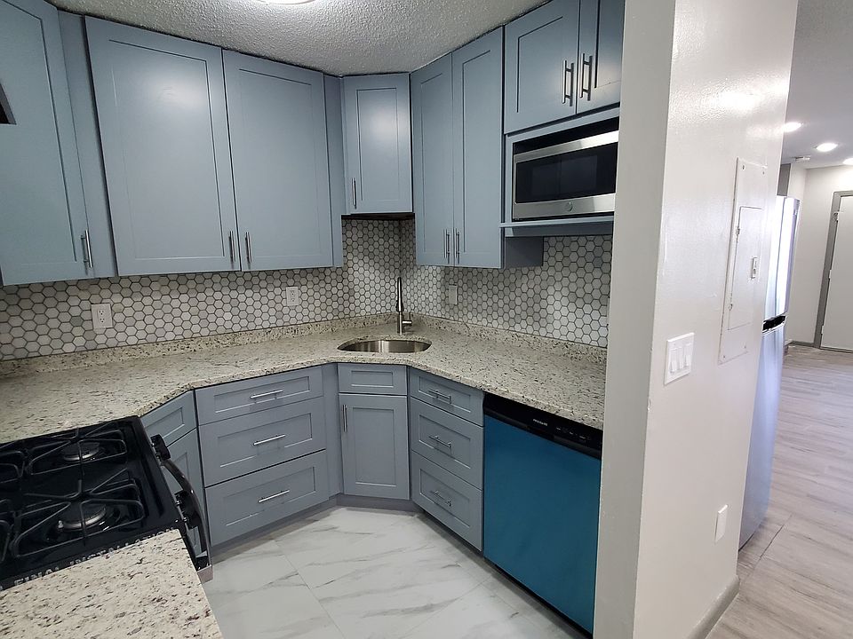 1st image of 101 West St #505