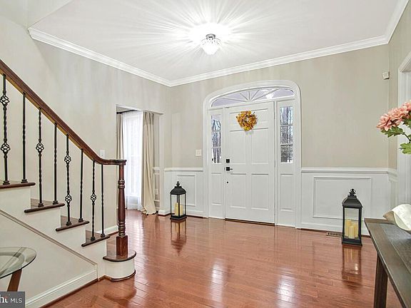 5th image of 8241 Surratts Rd