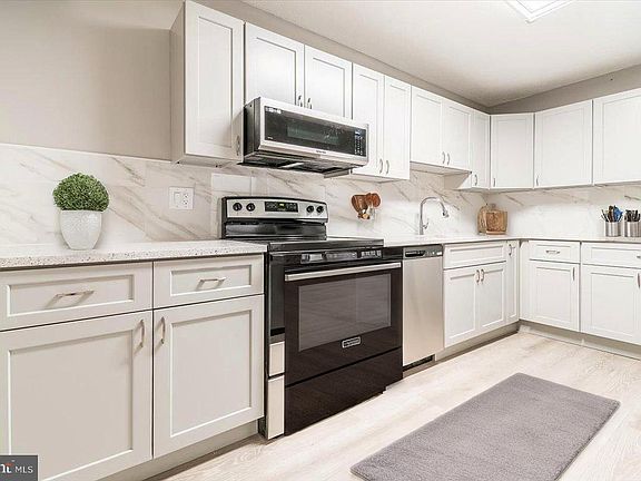 3rd image of 8370 Greensboro Dr APT 203