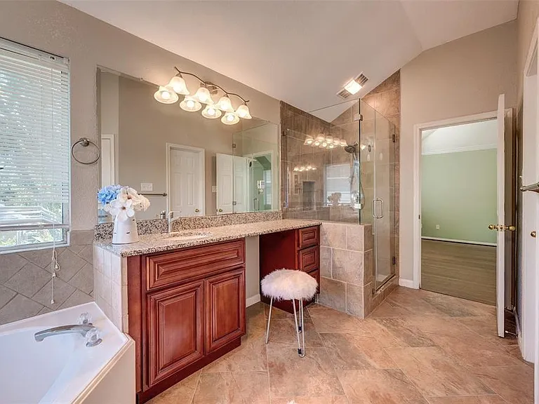 4918 Chappel Hill Dr — Photo 10