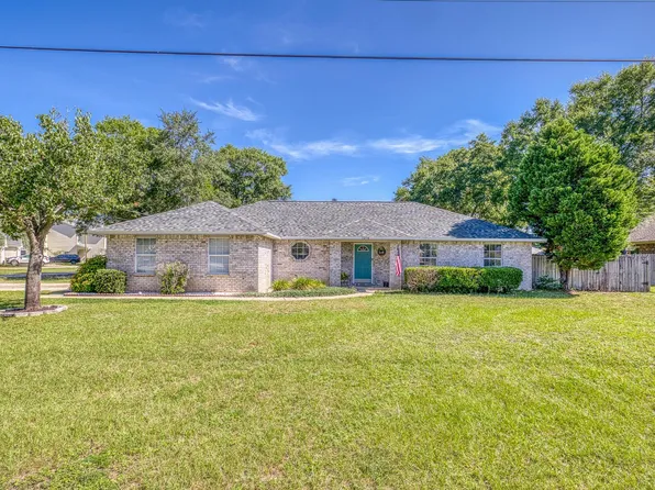 7274 Mossy Oaks Dr, Navarre, FL 32566