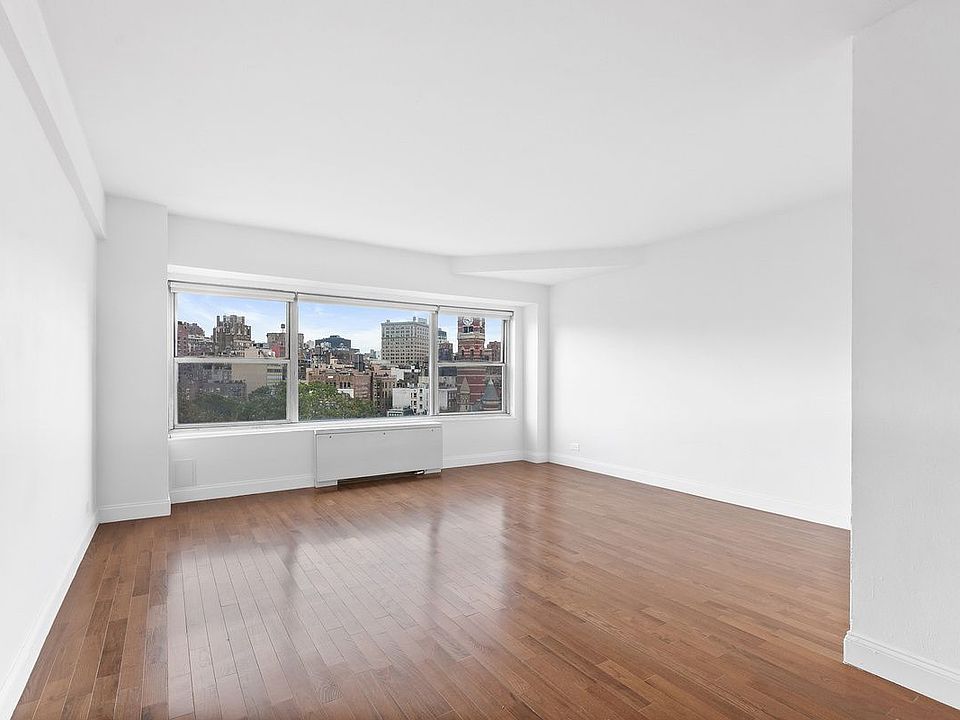 2nd image of 23 Greenwich Ave #10F