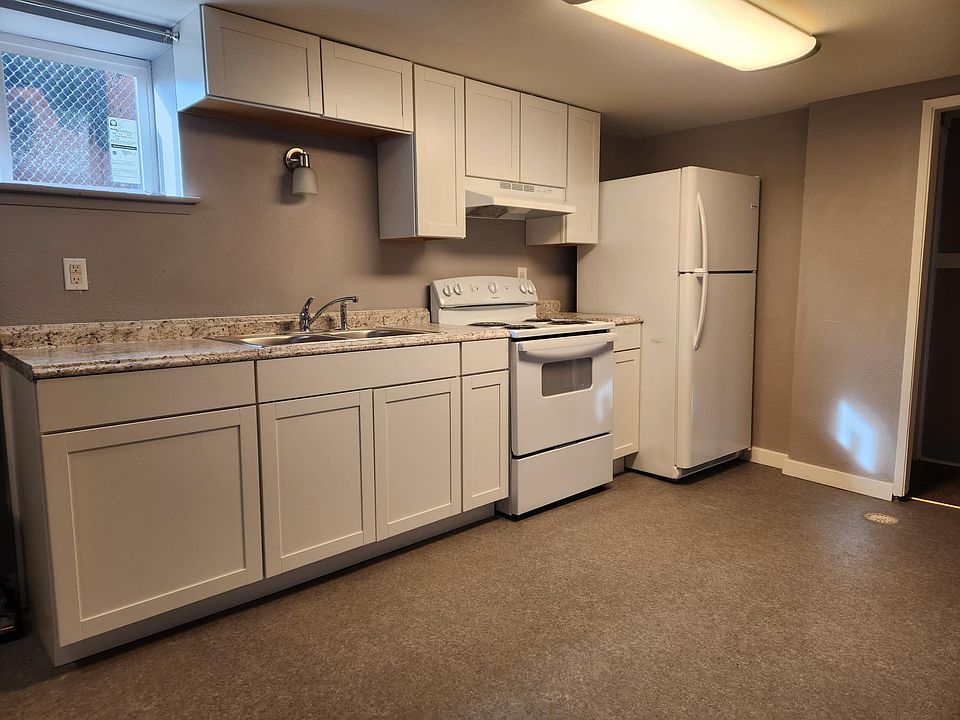 1st image of 1021 4th St Unit 1/2