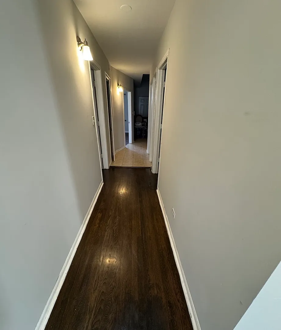 3 bed, 1300 sqft, $1,850 — Photo 4