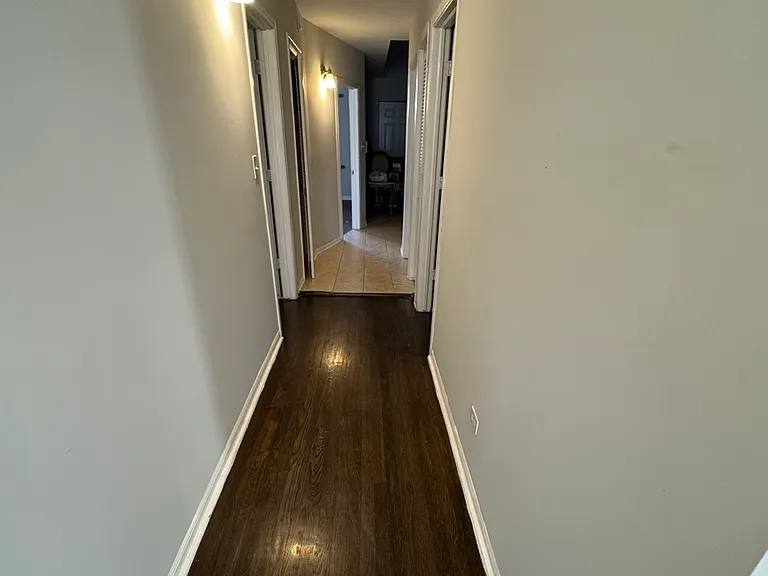 6130 S Rhodes Ave #2 — Photo 4