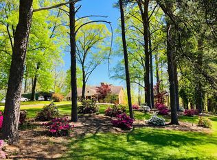 104 Knollwood Dr, Seneca, SC 29672