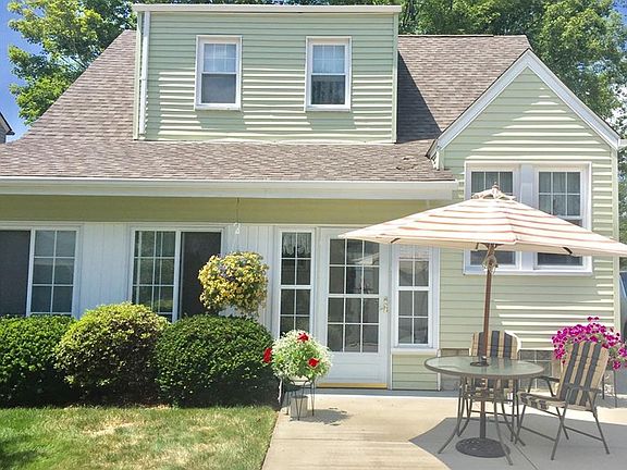 3rd image of 311 Christian Ave
