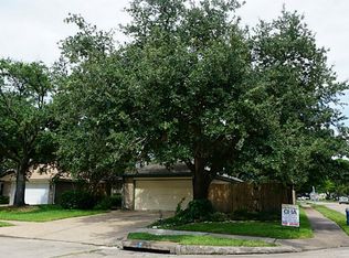 10502 Ladybug Dr, Houston, TX 77064
