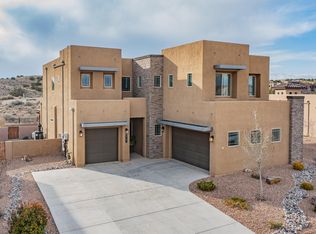 5701 Pikes Peak Loop NE, Rio Rancho, NM 87144