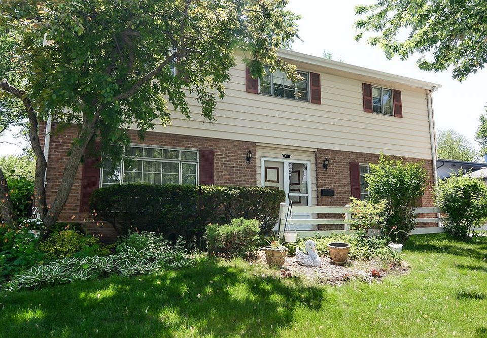 1st image of 411 Seward St