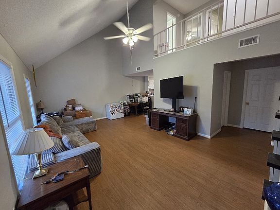 2nd image of 230 Lanier Dr #240