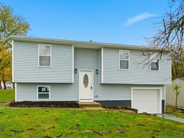 2891 Greenbrook Ln, Cincinnati, OH 45251