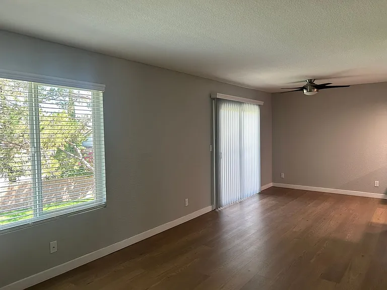 Corona Pointe Resort — Photo 180