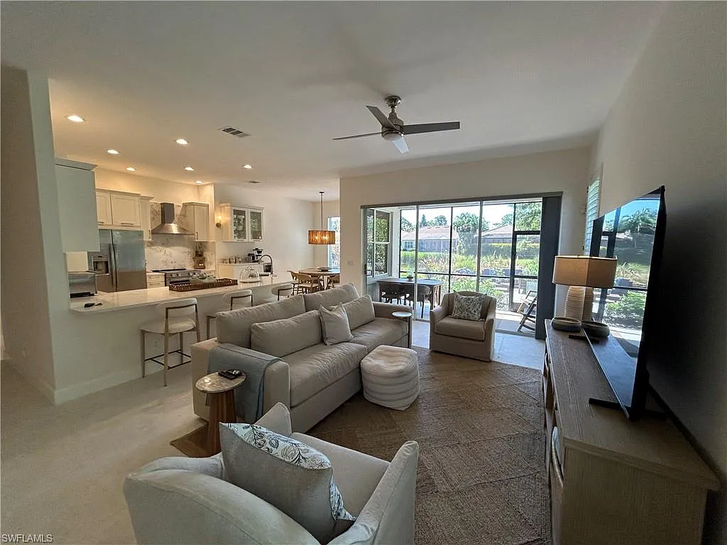 3 bed, 2.0 bath, 1584 sqft, $9,000 — Photo 4