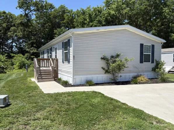 17311 E Us Highway 40 Site #B81, Independence, MO 64055