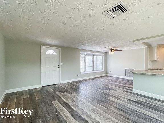 4th image of 11722 Clamoun Cir