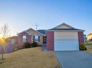 1920 Wellington Rd, Harrison, AR 72601