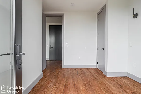 Rented by Brooklyn Group | media 6