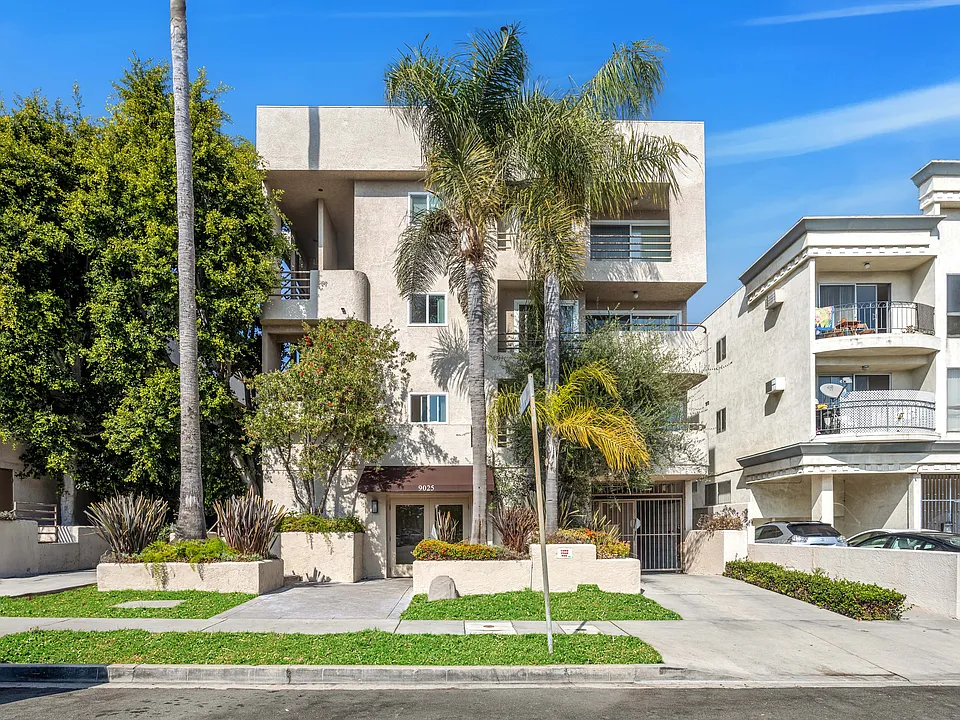 Alcott Apartments