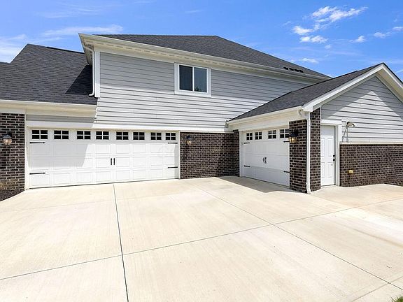 2nd image of 580 Duroc Dr