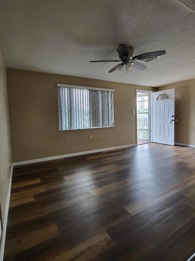 1440 Brixton Ln — Photo 3