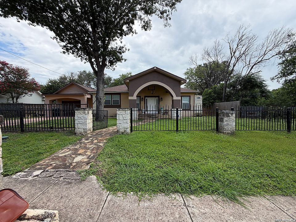 1st image of 12718 MIDDLE LN
