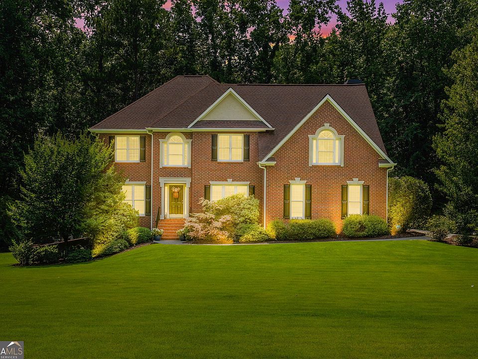 1st image of 20 Allie Dr