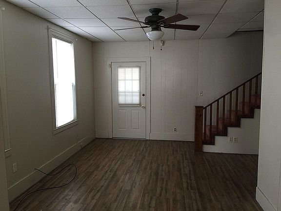 5th image of 7 Watkins St #B