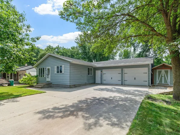 89 1st Ave N, Lester Prairie, MN 55354