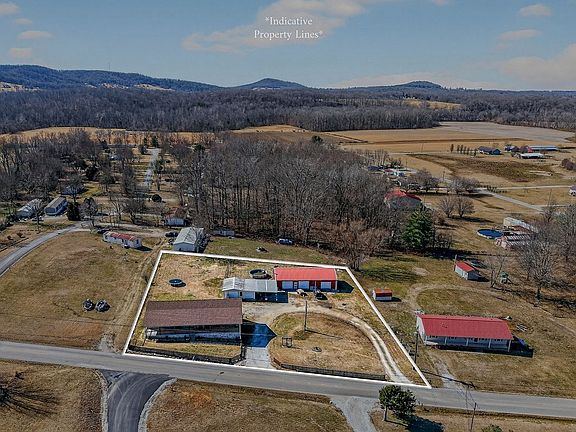 2nd image of 8528 Spring Creek Rd