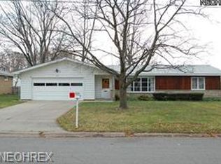 5549 Hartford Ave, Vermilion, OH 44089