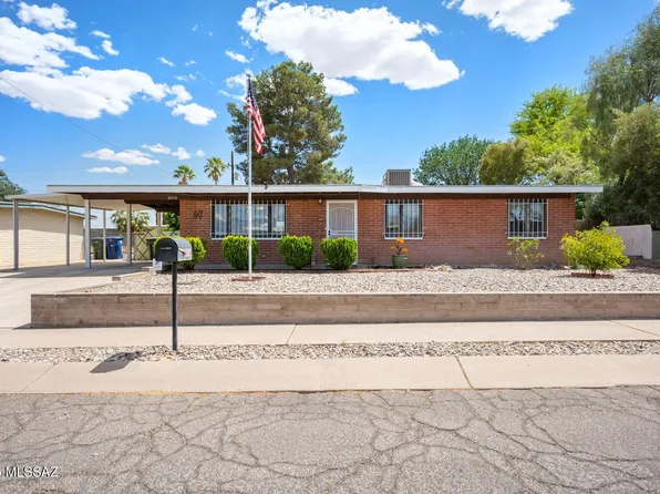 8016 E Victoria Dr, Tucson, AZ 85730