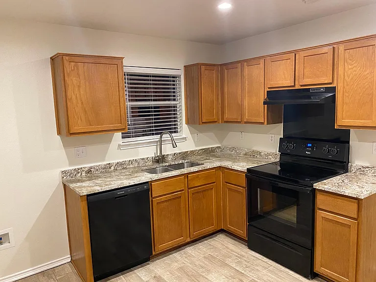 9622 Palomino Path — Photo 4