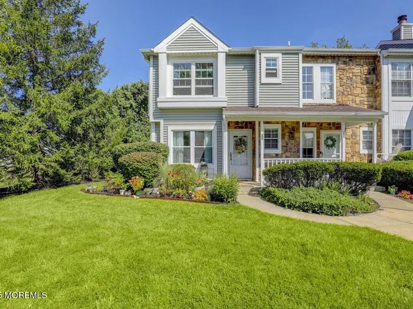 20 Stirrup Court, Tinton Falls, NJ 07753