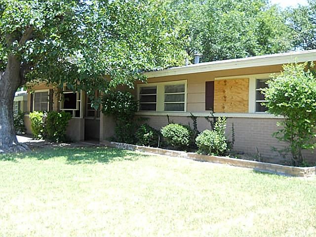 1st image of 5541 Wheaton Dr