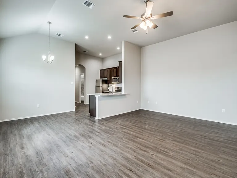 624 Heathers Way #626 — Photo 9