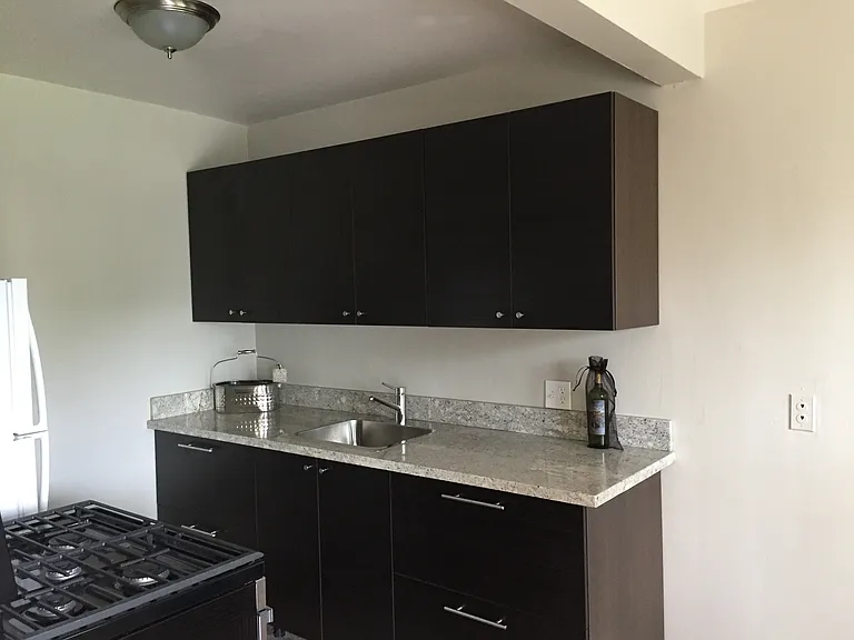 1445 Coronado Ave #6 — Photo 6