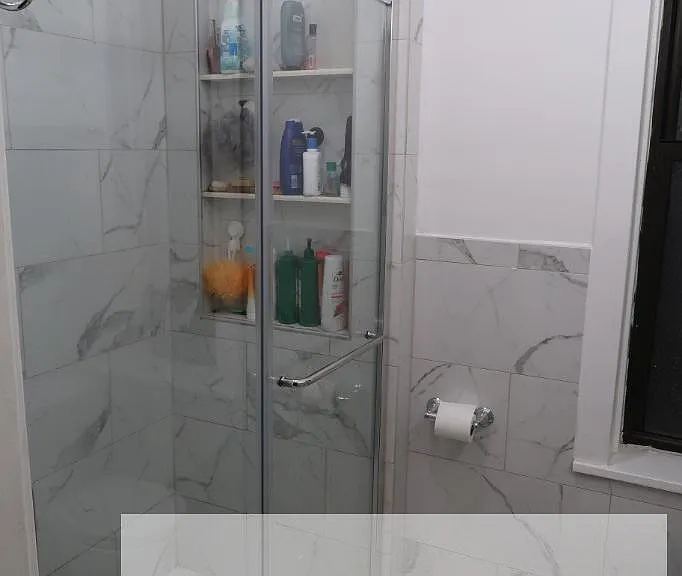 1353 N Ashland Ave #1E — Photo 3