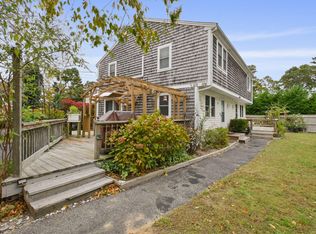 102 Sea St, Dennis Port, MA 02639