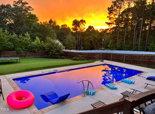 101 Claymore Dr, Clayton, NC 27527