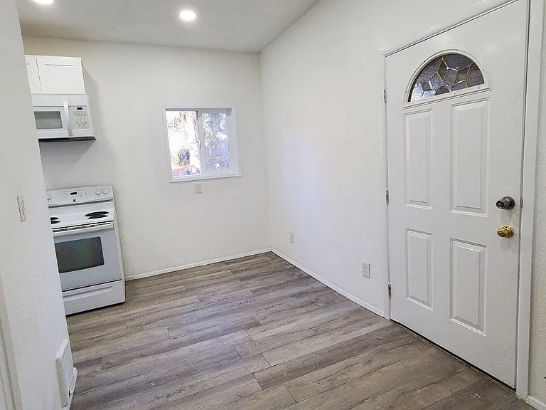 10856 SE 192nd St — Photo 6