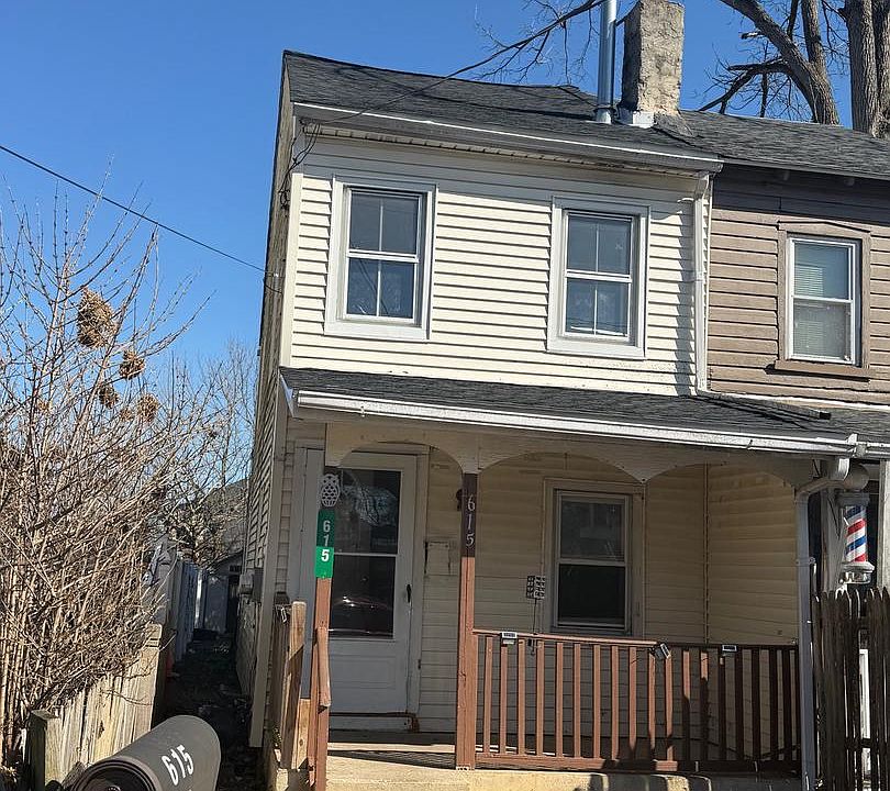1st image of 615 Vernon St