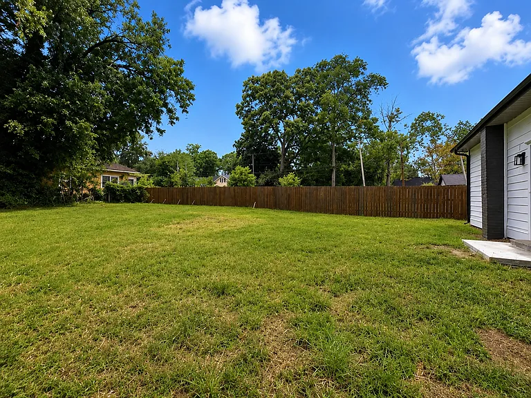 Metropolitan Pkwy SW — Photo 14