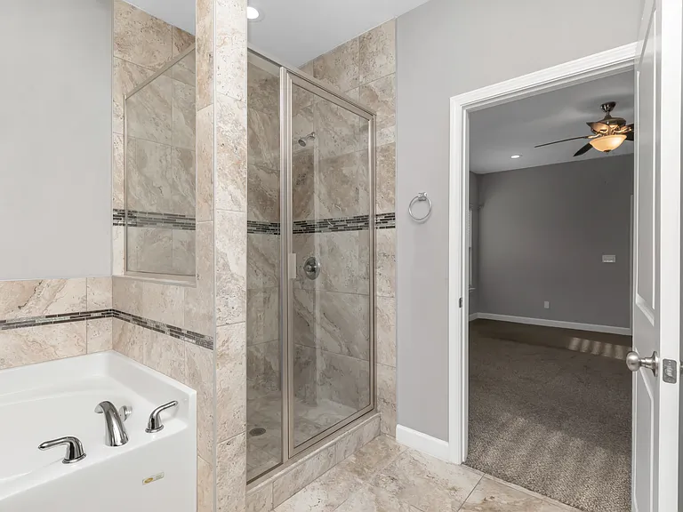 64 Brenda Ln — Photo 5
