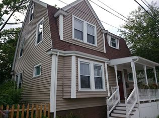 18 Alberta St, West Roxbury, MA 02132